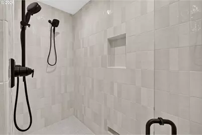15016 SW 141st Ave, Tigard, OR 97224 - Photo 23
