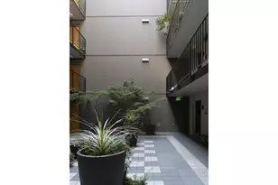 2020 SW Main St, Portland, OR 97205 - Photo 29