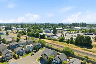 815 NW 1st Ave, Canby, OR 97013 - Photo 19