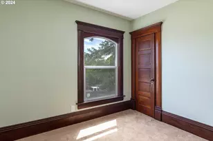 235 NE 3rd St, Hermiston, OR 97838 - Photo 15