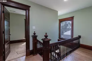 235 NE 3rd St, Hermiston, OR 97838 - Photo 13