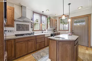 8235 72nd Ave NE, Salem, OR 97305 - Photo 11