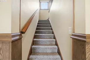 8235 72nd Ave NE, Salem, OR 97305 - Photo 17