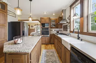 8235 72nd Ave NE, Salem, OR 97305 - Photo 11