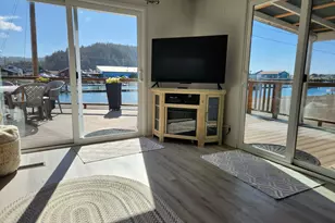130 Riggs Hill Ln, Winchester Bay, OR 97467 - Photo 9