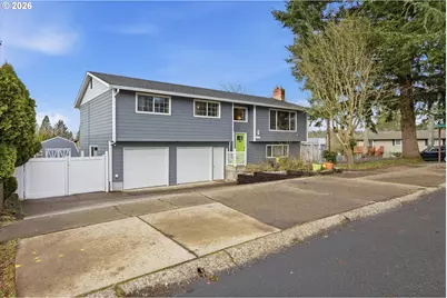 3895 SE Pelton Ave, Troutdale, OR 97060 - Photo 3