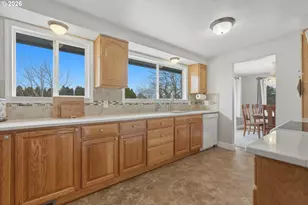 3895 SE Pelton Ave, Troutdale, OR 97060 - Photo 15