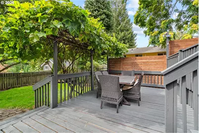 8867 SE 10th Ave, Portland, OR 97202 - Photo 41