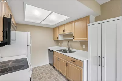 9490 SW 146th Ter #R8, Beaverton, OR 97007 - Photo 9