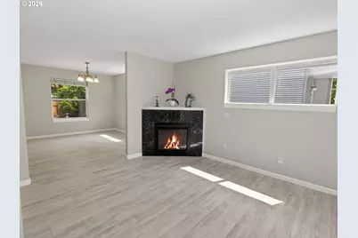 8329 N Johnswood Dr, Portland, OR 97203 - Photo 9
