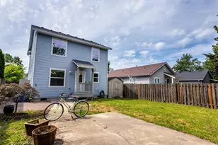 8329 N Johnswood Dr, Portland, OR 97203 - Photo 39