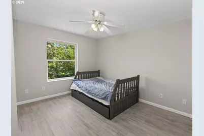 8329 N Johnswood Dr, Portland, OR 97203 - Photo 27