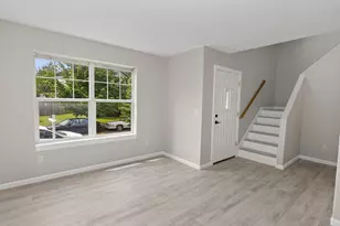 8329 N Johnswood Dr, Portland, OR 97203 - Photo 13