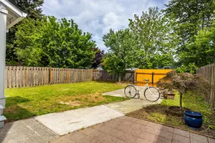 8329 N Johnswood Dr, Portland, OR 97203 - Photo 35