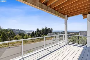 4231 SE Lee Ave, Lincoln City, OR 97367 - Photo 5