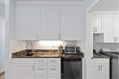 4231 SE Lee Ave, Lincoln City, OR 97367 - Photo 21