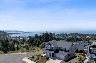 4231 SE Lee Ave, Lincoln City, OR 97367 - Photo 39