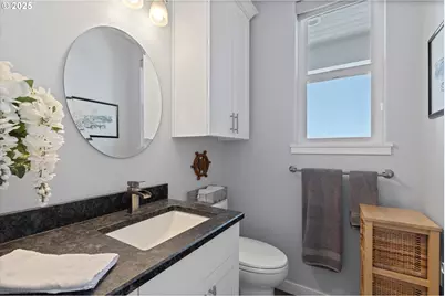 4231 SE Lee Ave, Lincoln City, OR 97367 - Photo 35