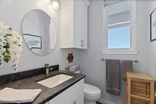 4231 SE Lee Ave, Lincoln City, OR 97367 - Photo 35