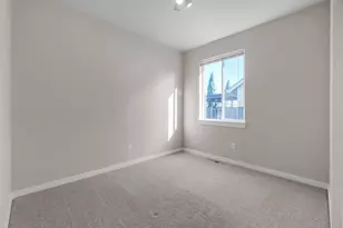 1997 NW Penny Ln, McMinnville, OR 97128 - Photo 21