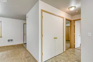377 E Current St, Athena, OR 97813 - Photo 19