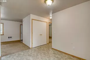 377 E Current St, Athena, OR 97813 - Photo 5
