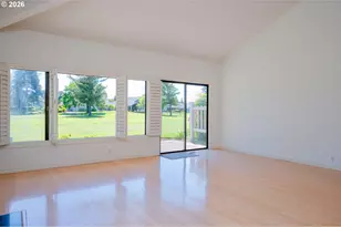 31685 SW Old Farm Rd, Wilsonville, OR 97070 - Photo 11