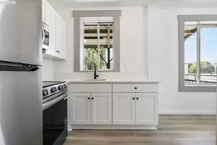 708 N Killingsworth St, Portland, OR 97217 - Photo 3