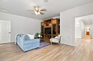 1929 N 10th St, Washougal, WA 98671 - Photo 25