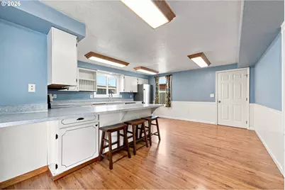 31145 NW Hillcrest St, North Plains, OR 97133 - Photo 11