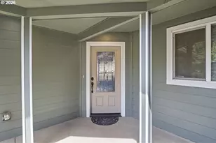 9860 S Bank Dr, Roseburg, OR 97470 - Photo 3