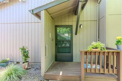 2905 NE 13th St, Gresham, OR 97030 - Photo 3