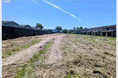 5735 Ocean Beach Hwy, Longview, WA 98632 - Photo 1