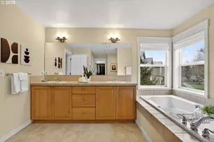 28677 SW Costa Circle, Wilsonville, OR 97070 - Photo 17