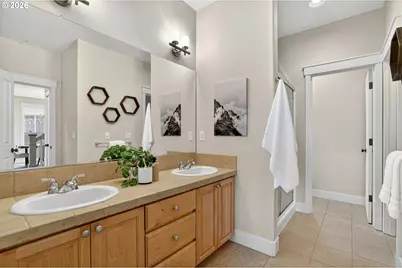 28677 SW Costa Cir, Wilsonville, OR 97070 - Photo 15
