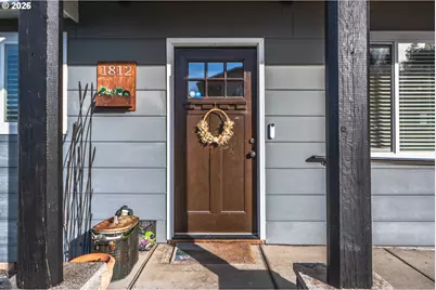 1812 Roberts St, The Dalles, OR 97058 - Photo 3