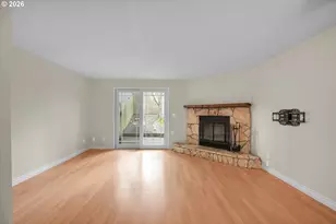 29750 SW Courtside Dr, Wilsonville, OR 97070 - Photo 3