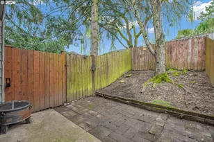 29750 SW Courtside Dr, Wilsonville, OR 97070 - Photo 17