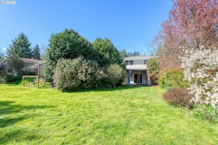 355 S Stadium Dr, Monmouth, OR 97361 - Photo 23