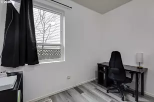 426 Inglewood Ln, Woodburn, OR 97071 - Photo 17