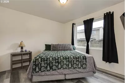 426 Inglewood Ln, Woodburn, OR 97071 - Photo 13