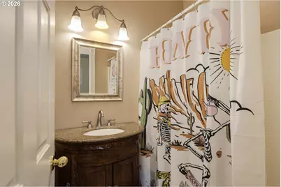 426 Inglewood Ln, Woodburn, OR 97071 - Photo 15