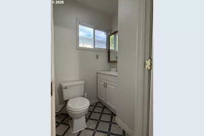 2324 SE 102nd Ave, Portland, OR 97216 - Photo 23