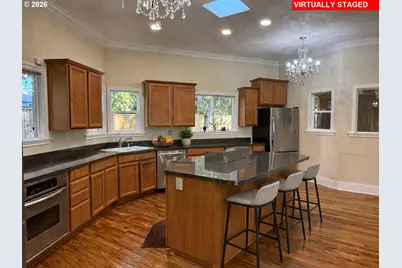 2324 SE 102nd Ave, Portland, OR 97216 - Photo 9