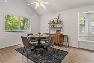 4931 SW Chestnut Pl, Beaverton, OR 97005 - Photo 9