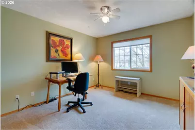 1088 S Sycamore St, Canby, OR 97013 - Photo 13