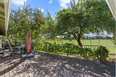 15550 SE Yamhill St, Portland, OR 97233 - Photo 39