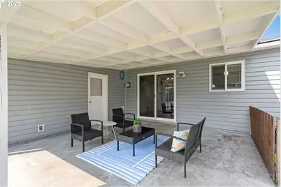 245 W Highland Ave, Hermiston, OR 97838 - Photo 25