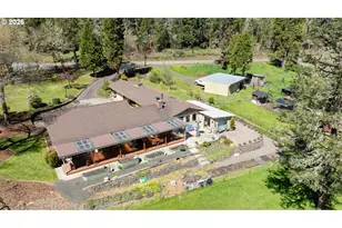 1868 Larson Rd, Roseburg, OR 97471 - Photo 25