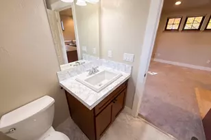 1125 W 28th Ave, Eugene, OR 97405 - Photo 11